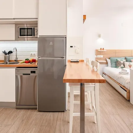 Апартаменти Oleholidays 226 Romana Playa Primera Linea De Mar